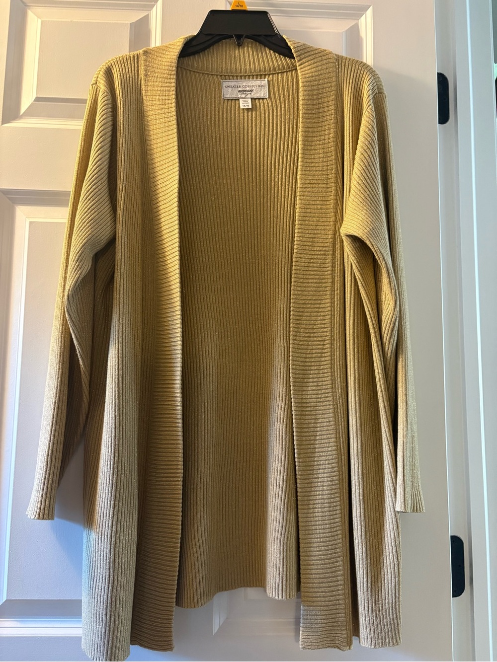 Avenue Open-Front Ribbed Cardigan in Light Tan